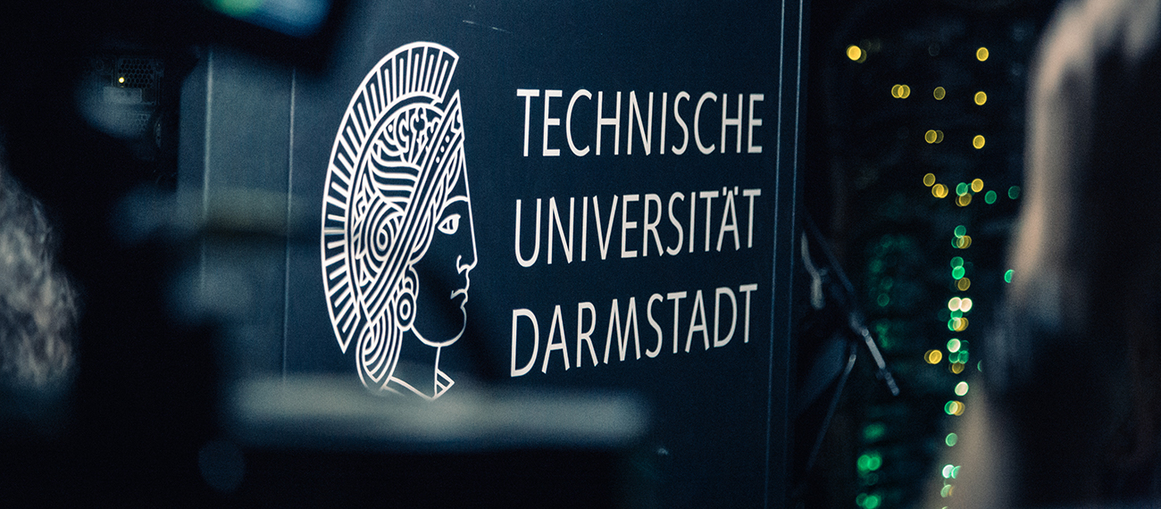 Buehnenbild Training und Support, MEGWARE